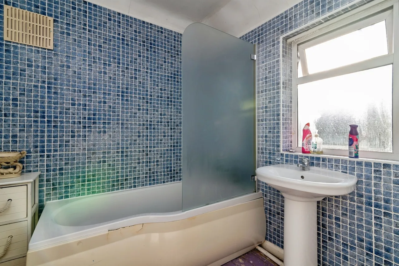 Allendale Avenue, Nottingham, NG8, photo 12