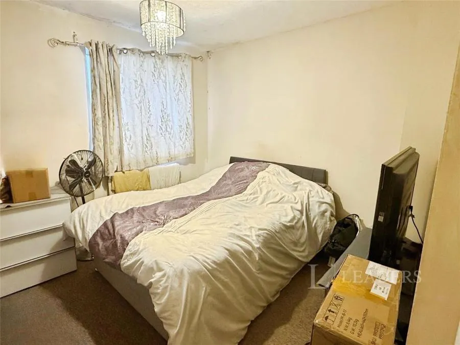 Luton, LU4, photo 6