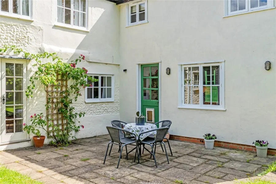 House Under Offer with 4 bedrooms in Shudy Camps, CB21, photo 13