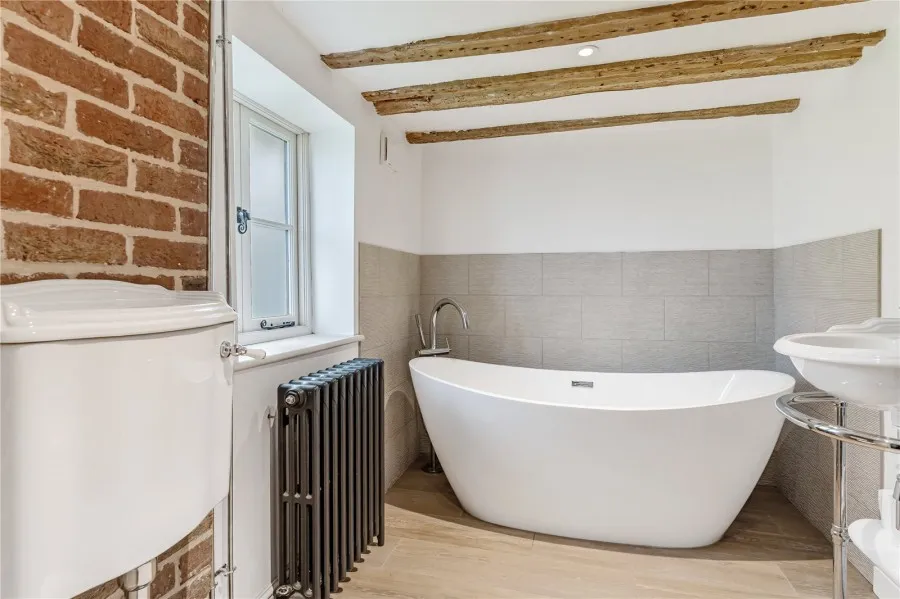 House Under Offer with 4 bedrooms in Shudy Camps, CB21, photo 8