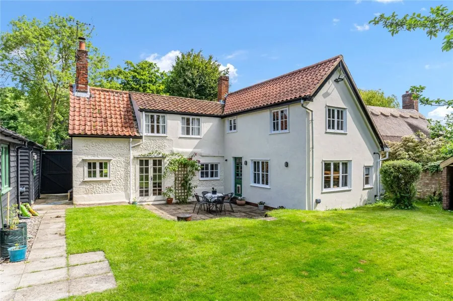 House Under Offer with 4 bedrooms in Shudy Camps, CB21, photo 11