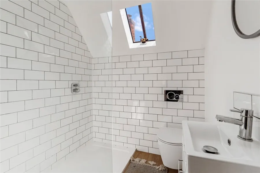 House Under Offer with 4 bedrooms in Shudy Camps, CB21, photo 9