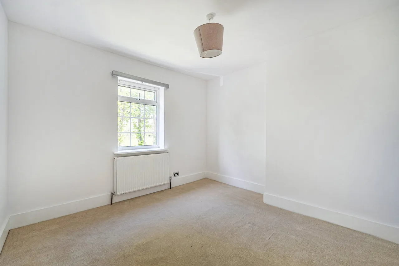 Fox Lane, BR2, photo 13
