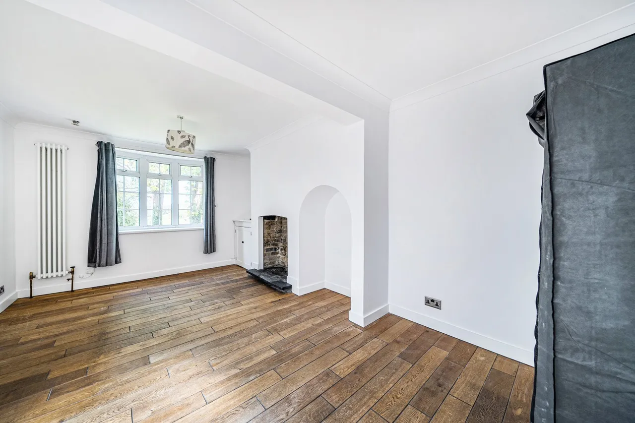 Fox Lane, BR2, photo 7