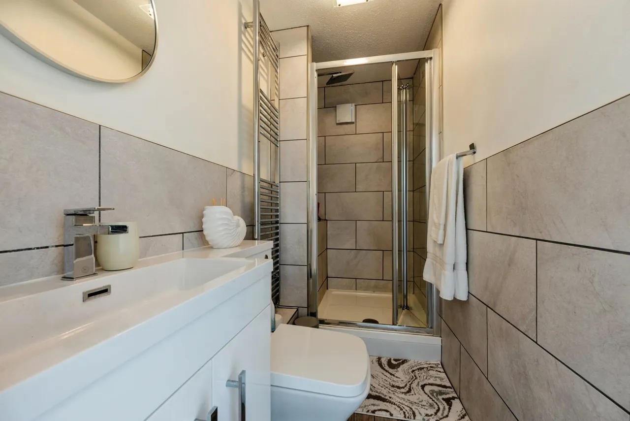 Sarahs View, Padstow, PL28, photo 15