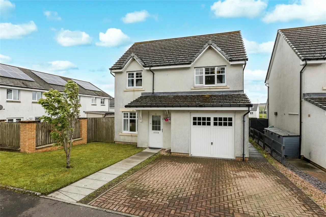 3 bed house for sale — Breichwater Place, Fauldhouse, Bathgate, West Lothian, EH47