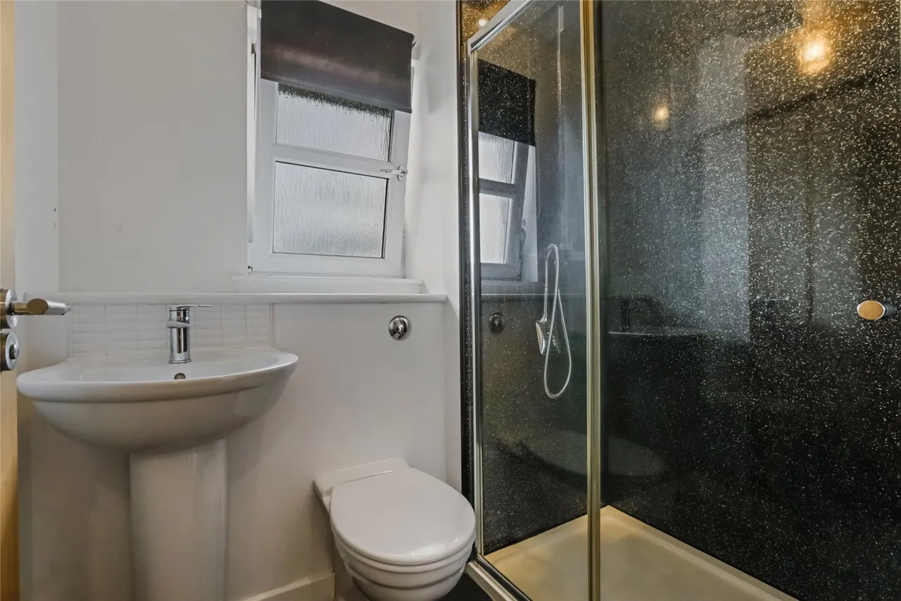 Breichwater Place, Fauldhouse, Bathgate, West Lothian, EH47, photo 15