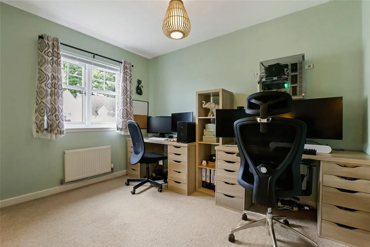 Breichwater Place, Fauldhouse, Bathgate, West Lothian, EH47, photo 13