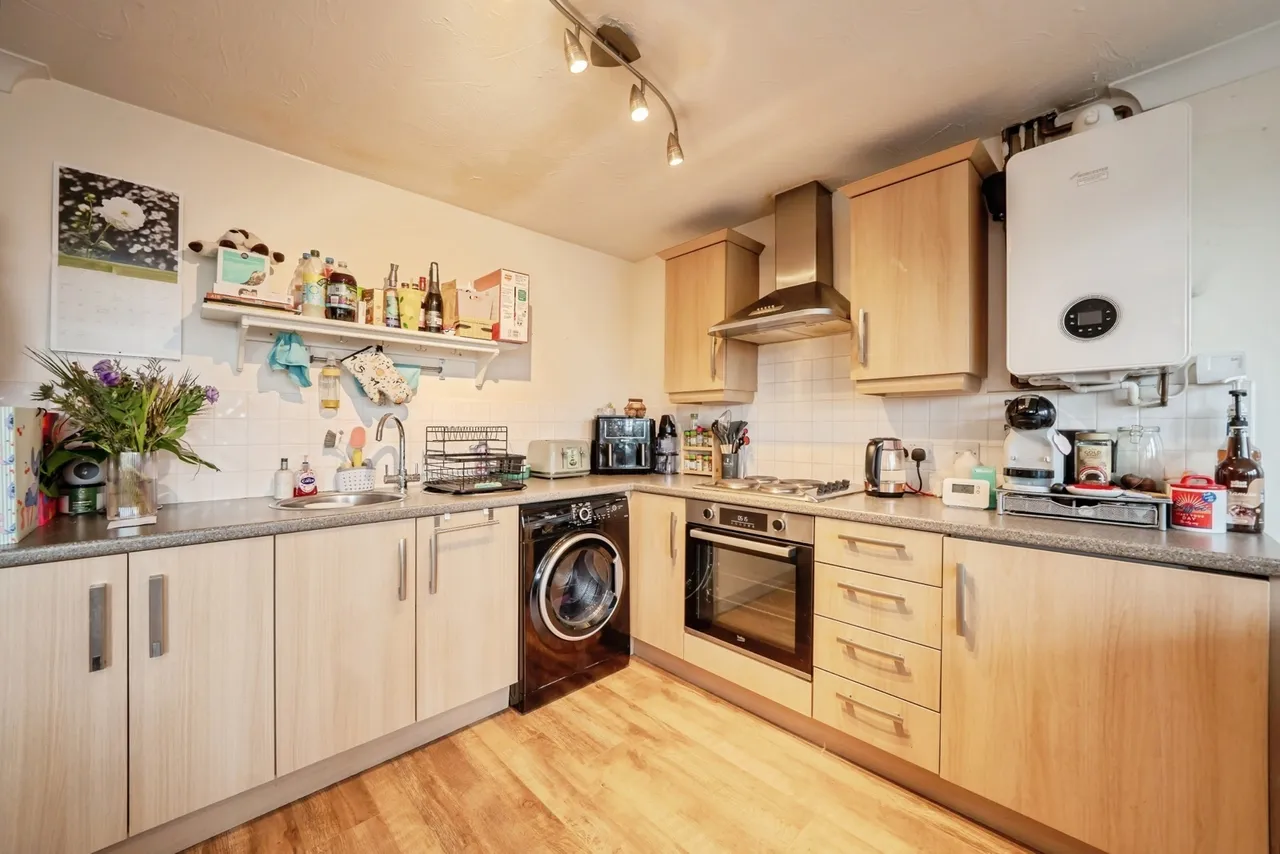 Elphins Drive, WARRINGTON, Cheshire, WA4, photo 9