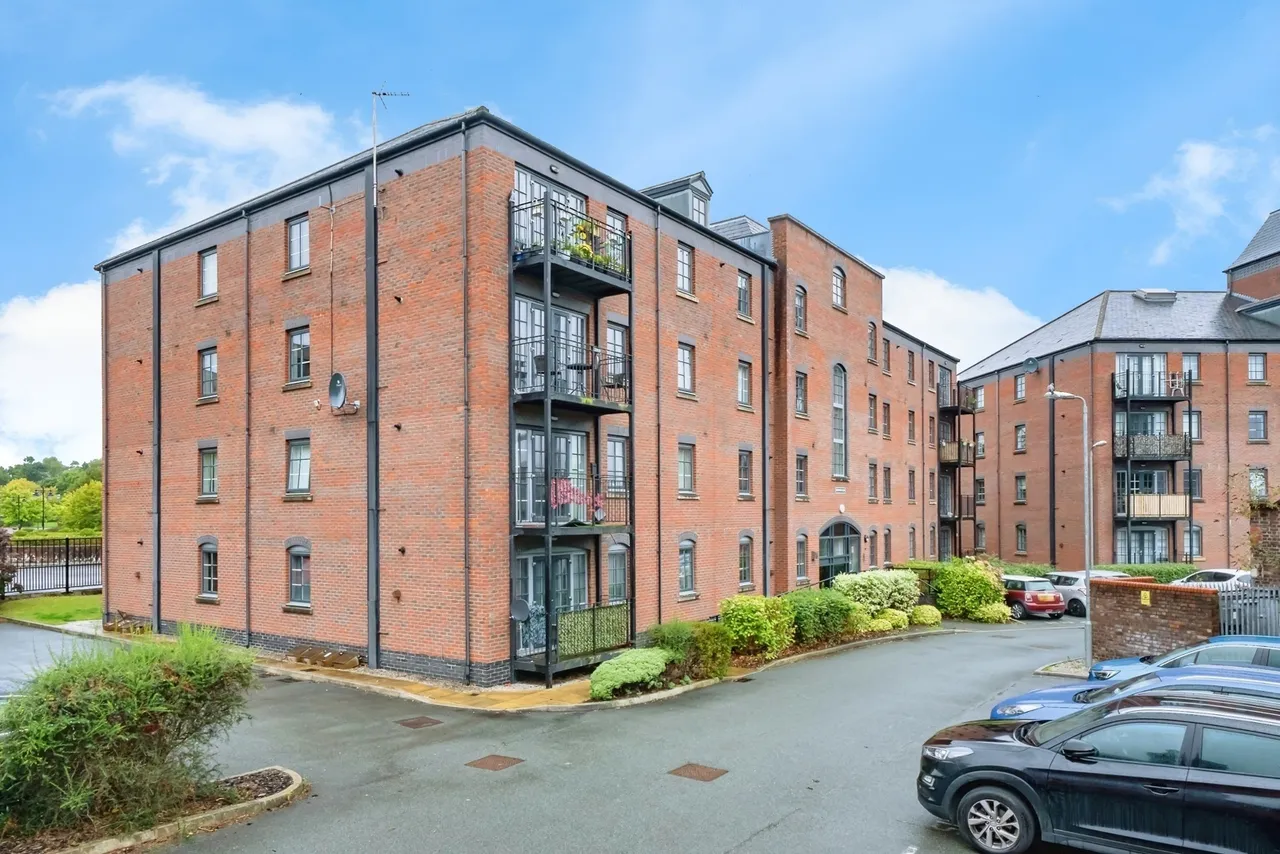 Elphins Drive, WARRINGTON, Cheshire, WA4, photo 17