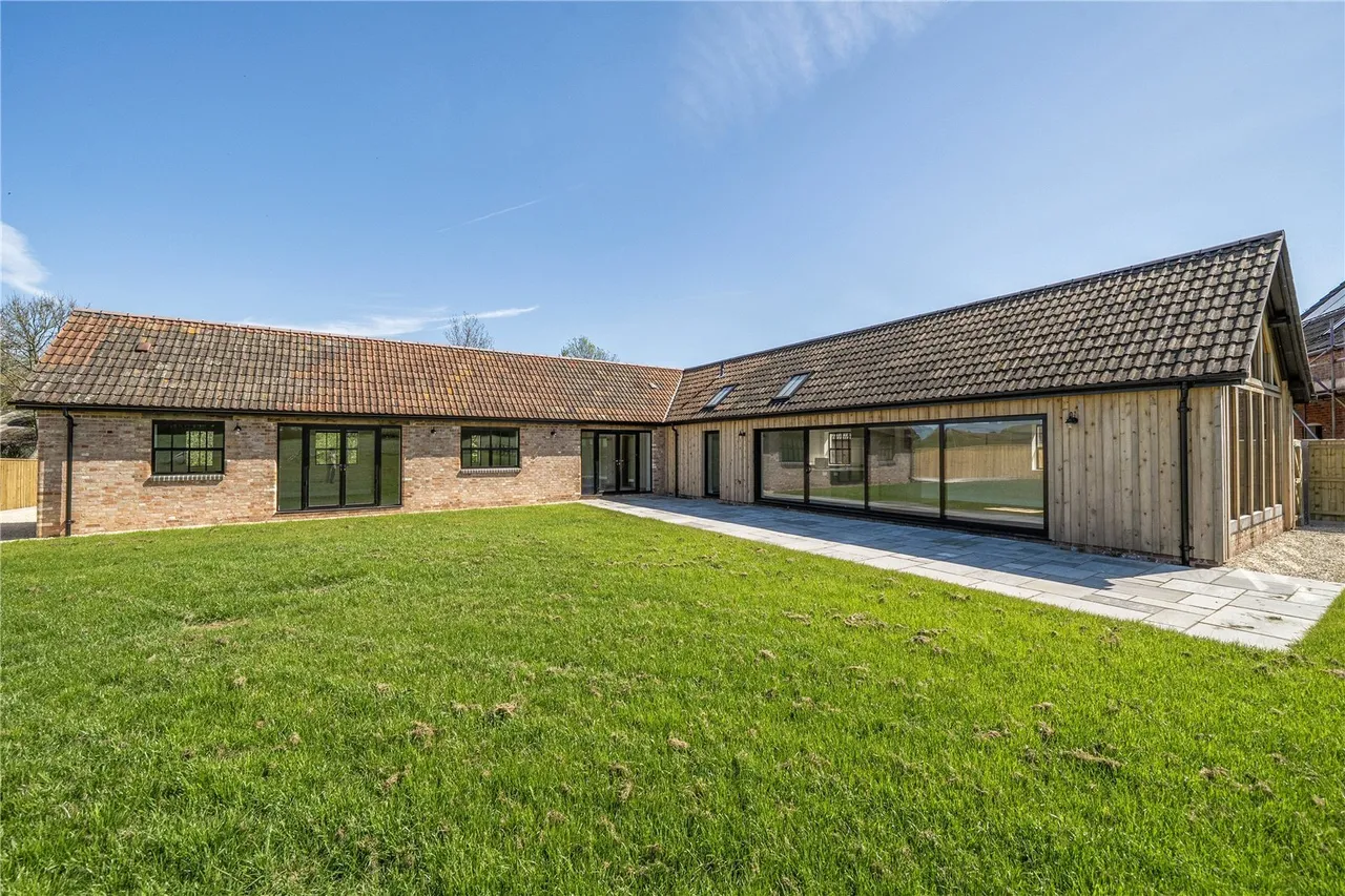 Mill Lane, Misterton, TA18, photo 3