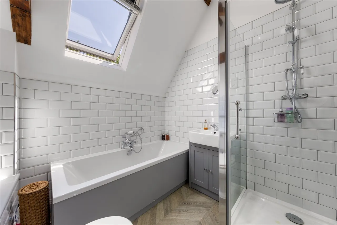Wheatsheaf Mews, Upper Benefield, PE8, photo 12
