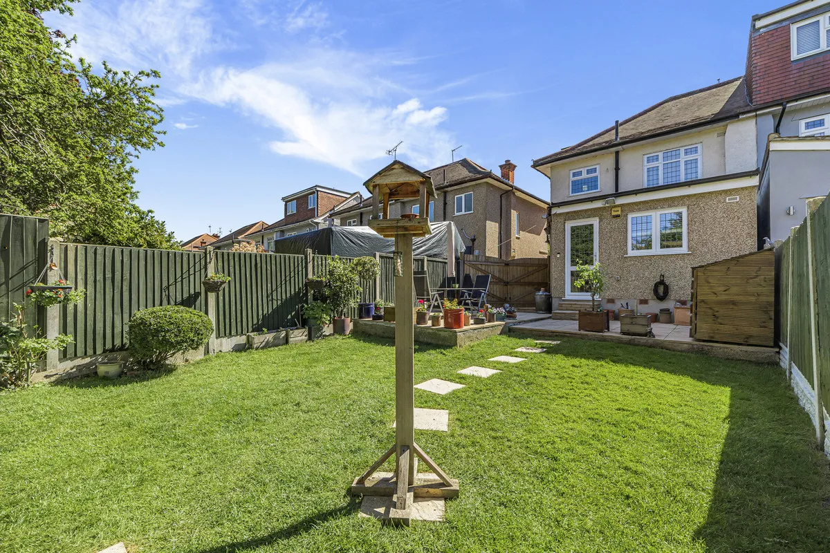 Carter Drive, Romford, Collier Row, RM5 2PH, photo 19