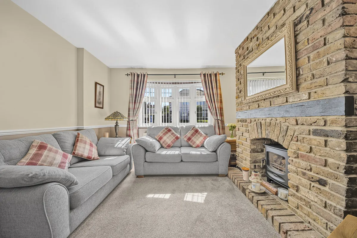 Carter Drive, Romford, Collier Row, RM5 2PH, photo 8