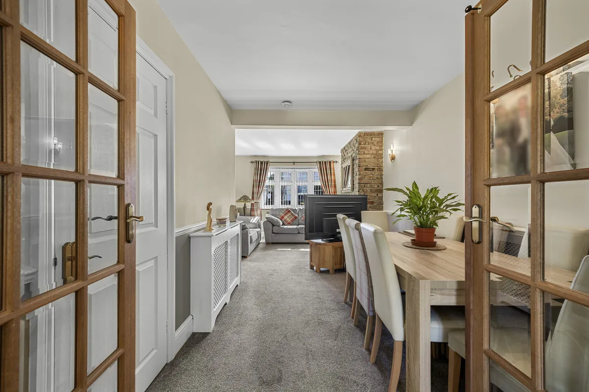 Carter Drive, Romford, Collier Row, RM5 2PH, photo 7