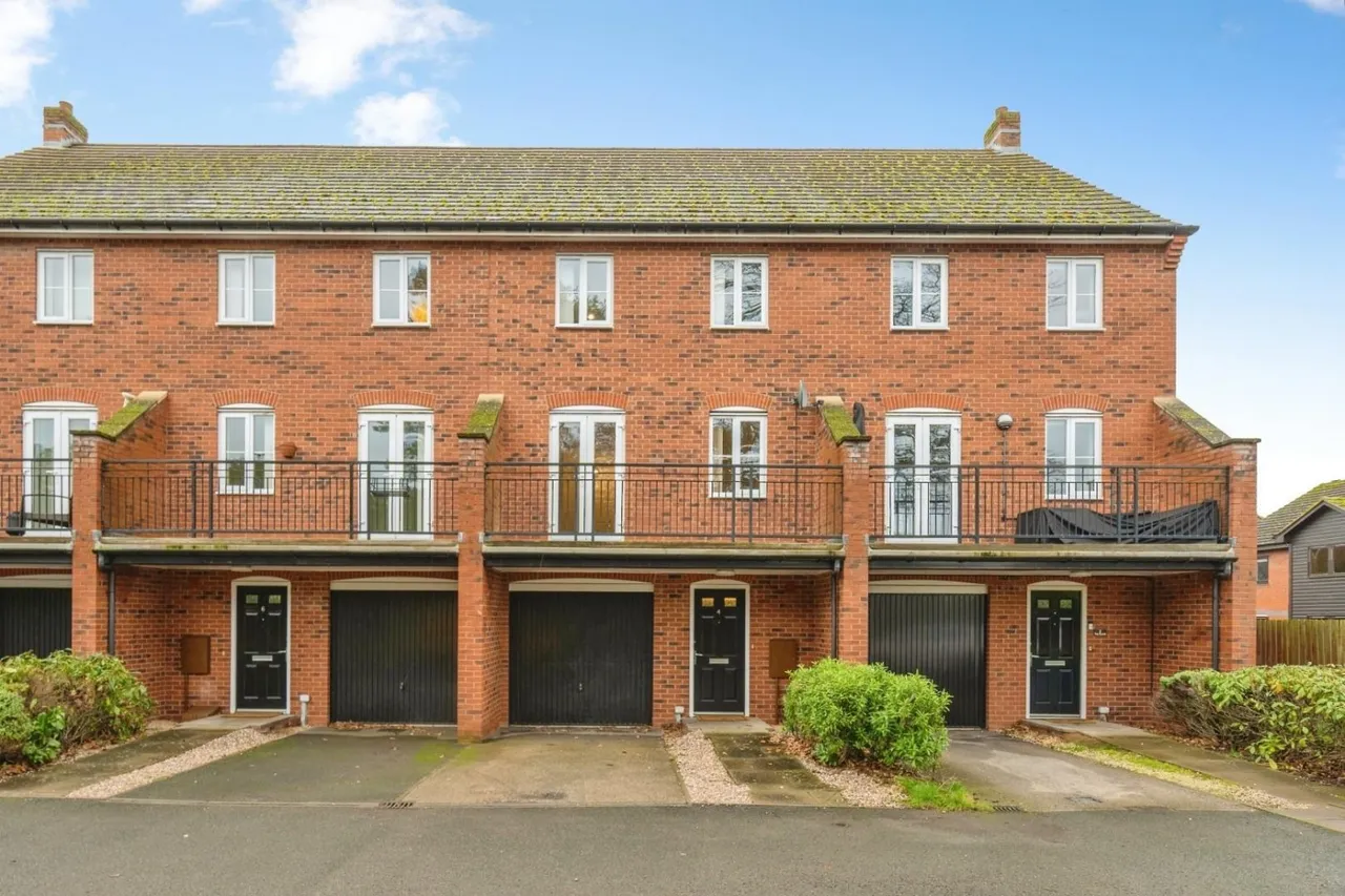 The Laurels, Fazeley, B78, photo 23