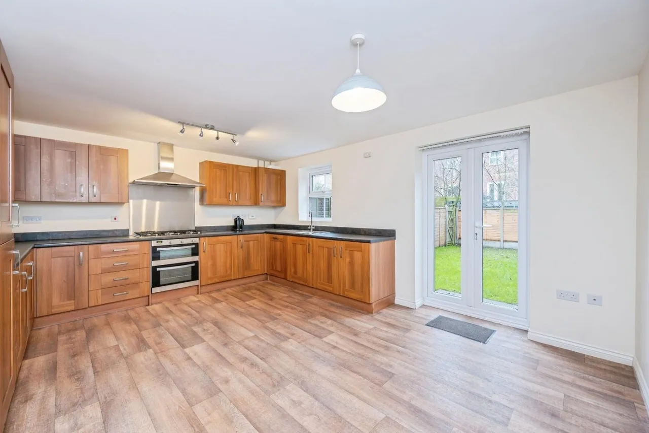 4 bed house for sale, The Laurels, Fazeley, B78