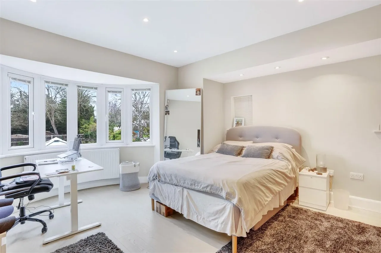 Shirley Avenue, South Cheam, SM2, photo 28