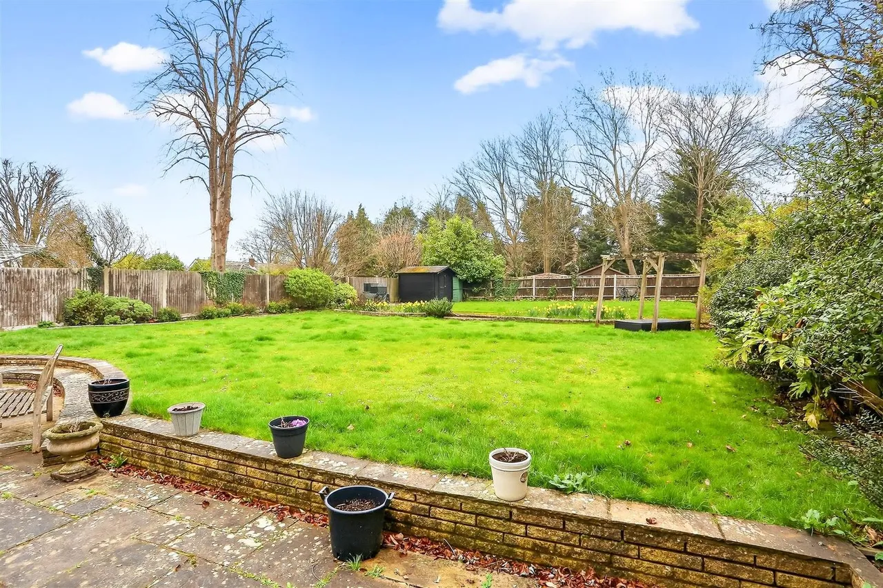 Shirley Avenue, South Cheam, SM2, photo 18