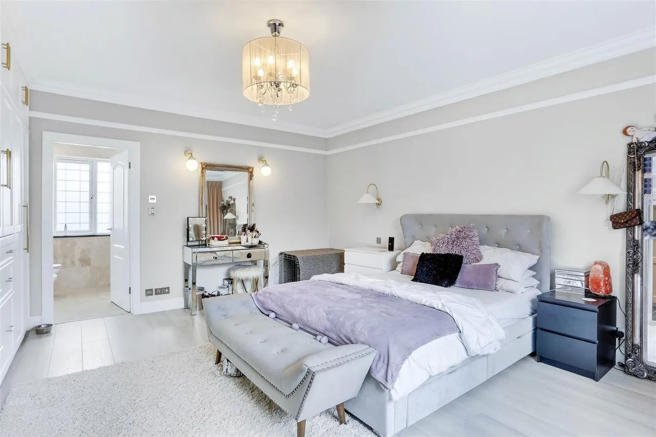 Shirley Avenue, South Cheam, SM2, photo 22