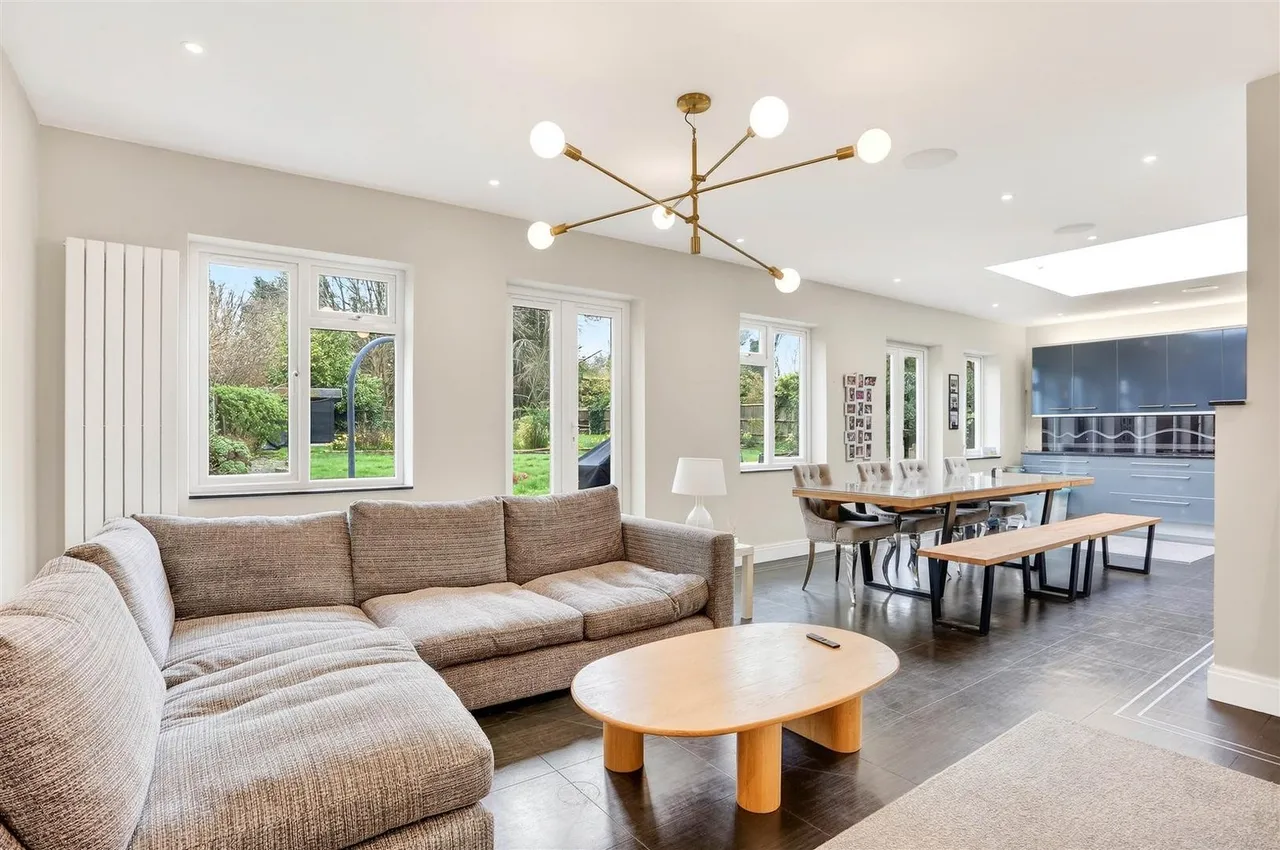 Shirley Avenue, South Cheam, SM2, photo 13