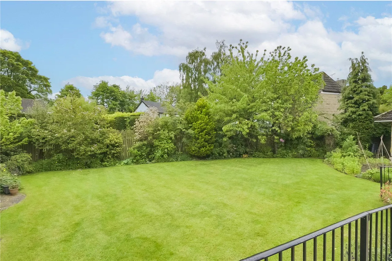 Thorner Lane, Scarcroft, LS14, photo 17
