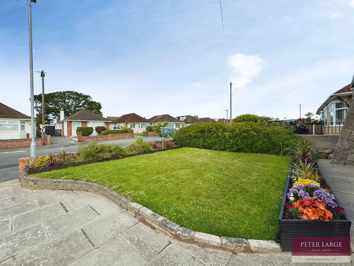 South Drive, Rhyl, LL18 4SU, photo 14