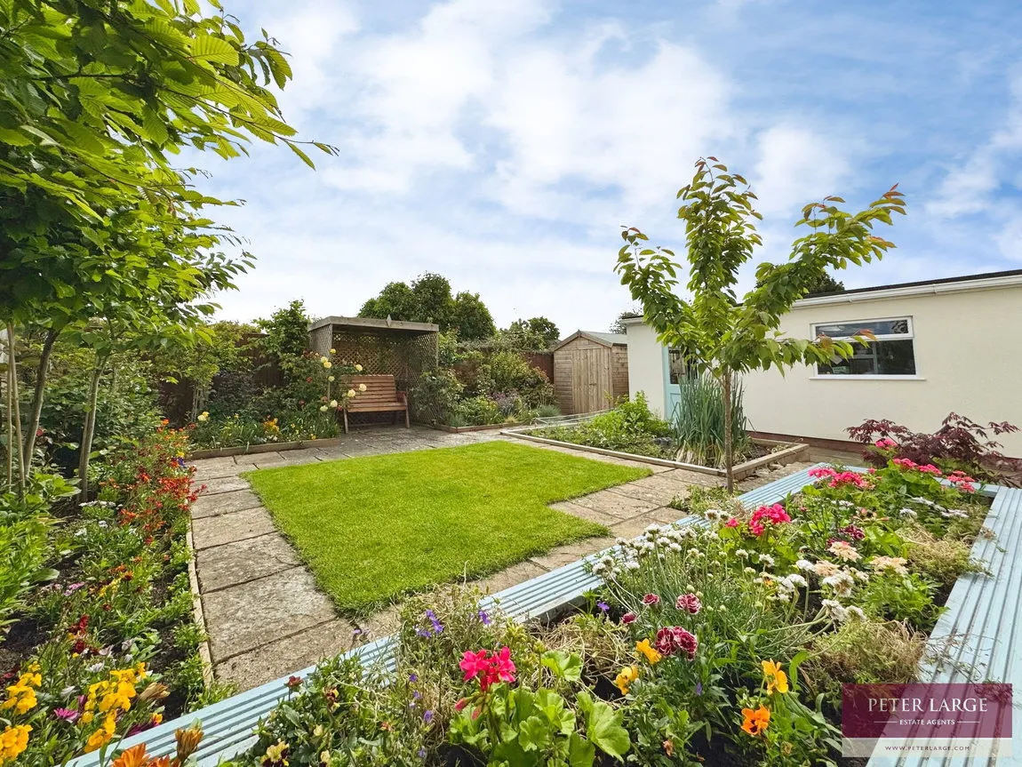 South Drive, Rhyl, LL18 4SU, photo 15