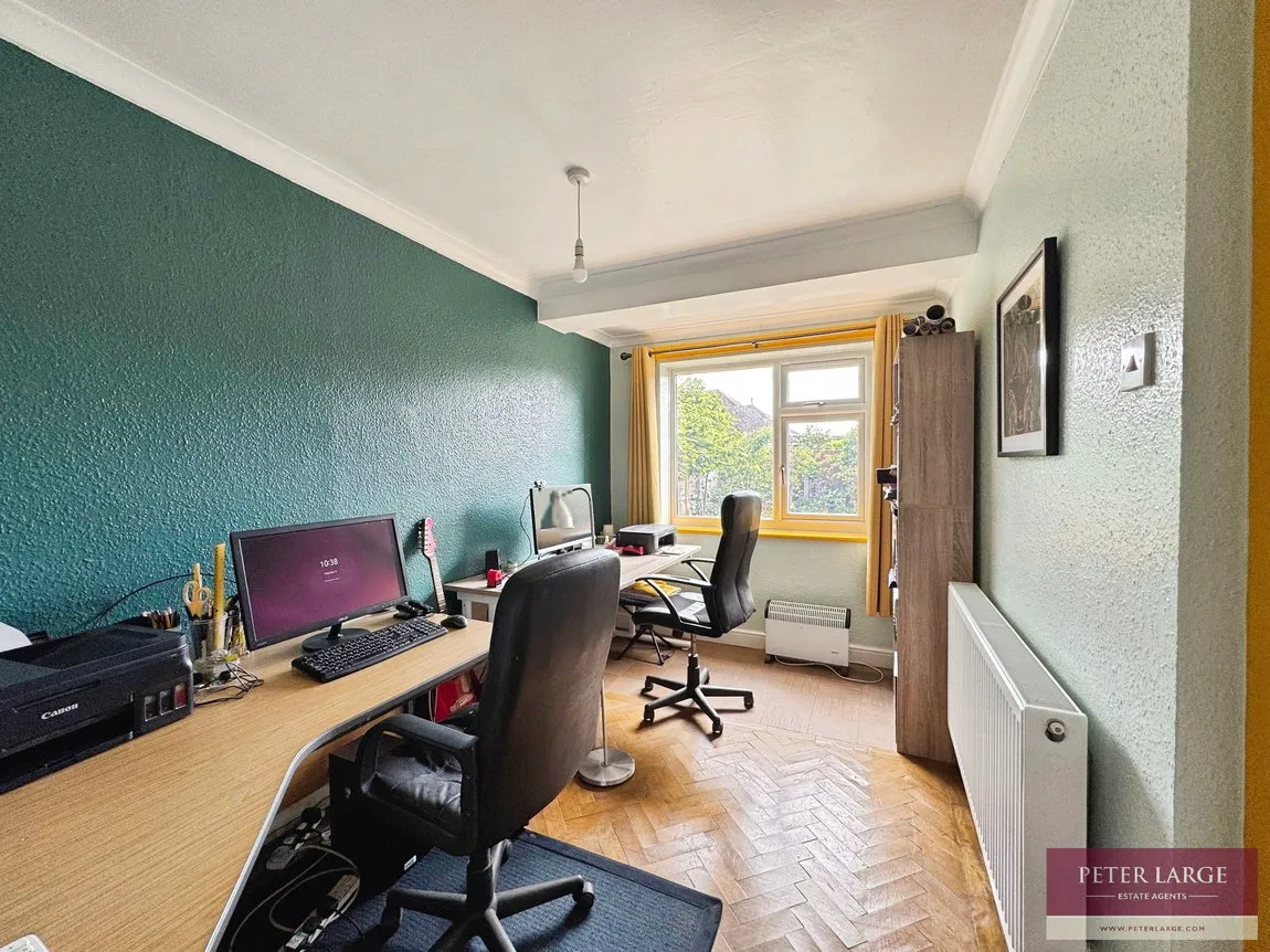 South Drive, Rhyl, LL18 4SU, photo 9