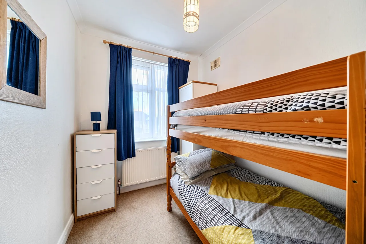 Field End Road, Ruislip, HA4, photo 17