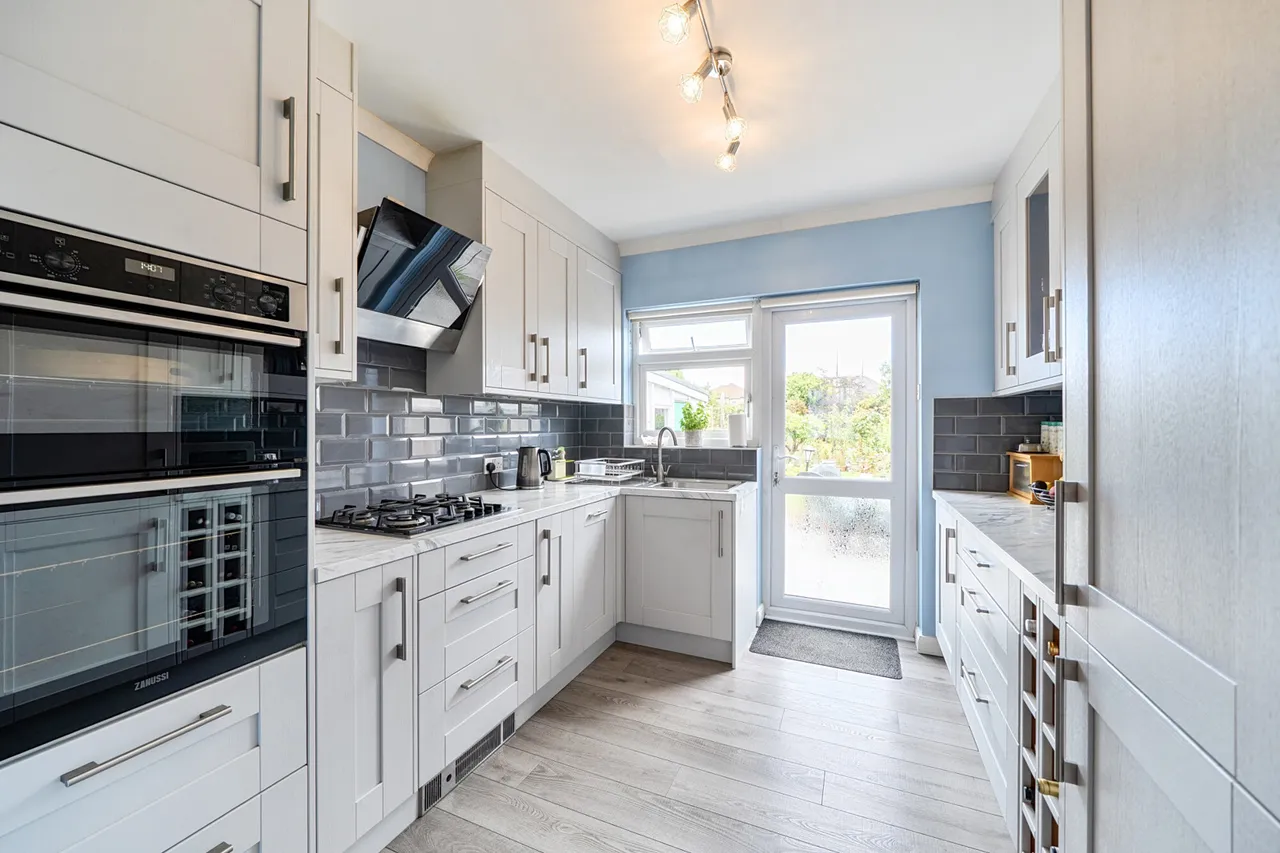 Field End Road, Ruislip, HA4, photo 4