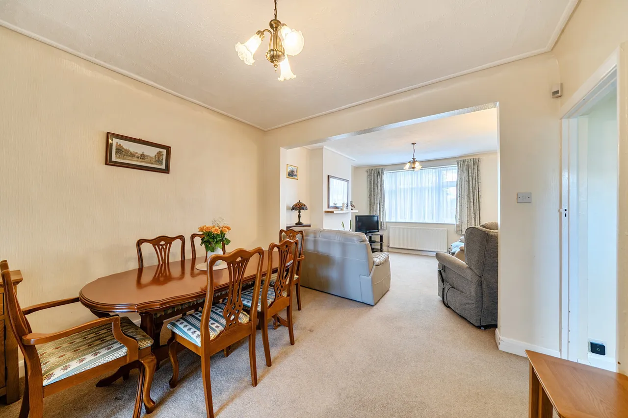 Field End Road, Ruislip, HA4, photo 14