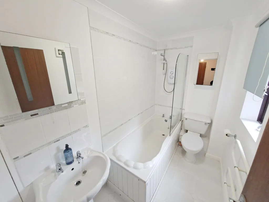 Regents Court, Grantham, photo 5