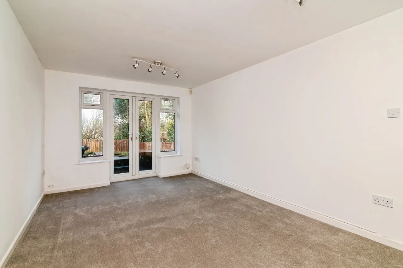 Southdale Road, Carlton, Nottingham, Nottinghamshire, NG4, photo 6
