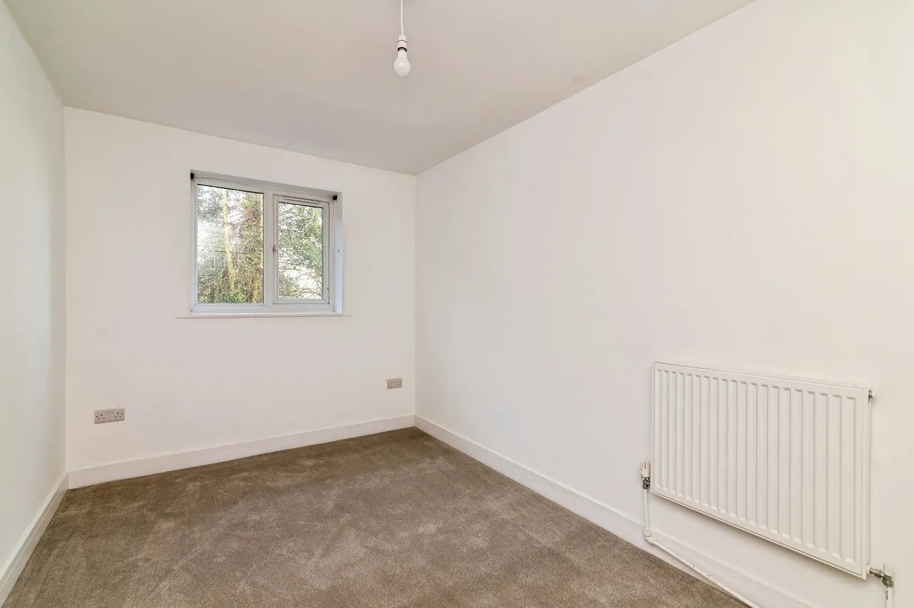 Southdale Road, Carlton, Nottingham, Nottinghamshire, NG4, photo 14