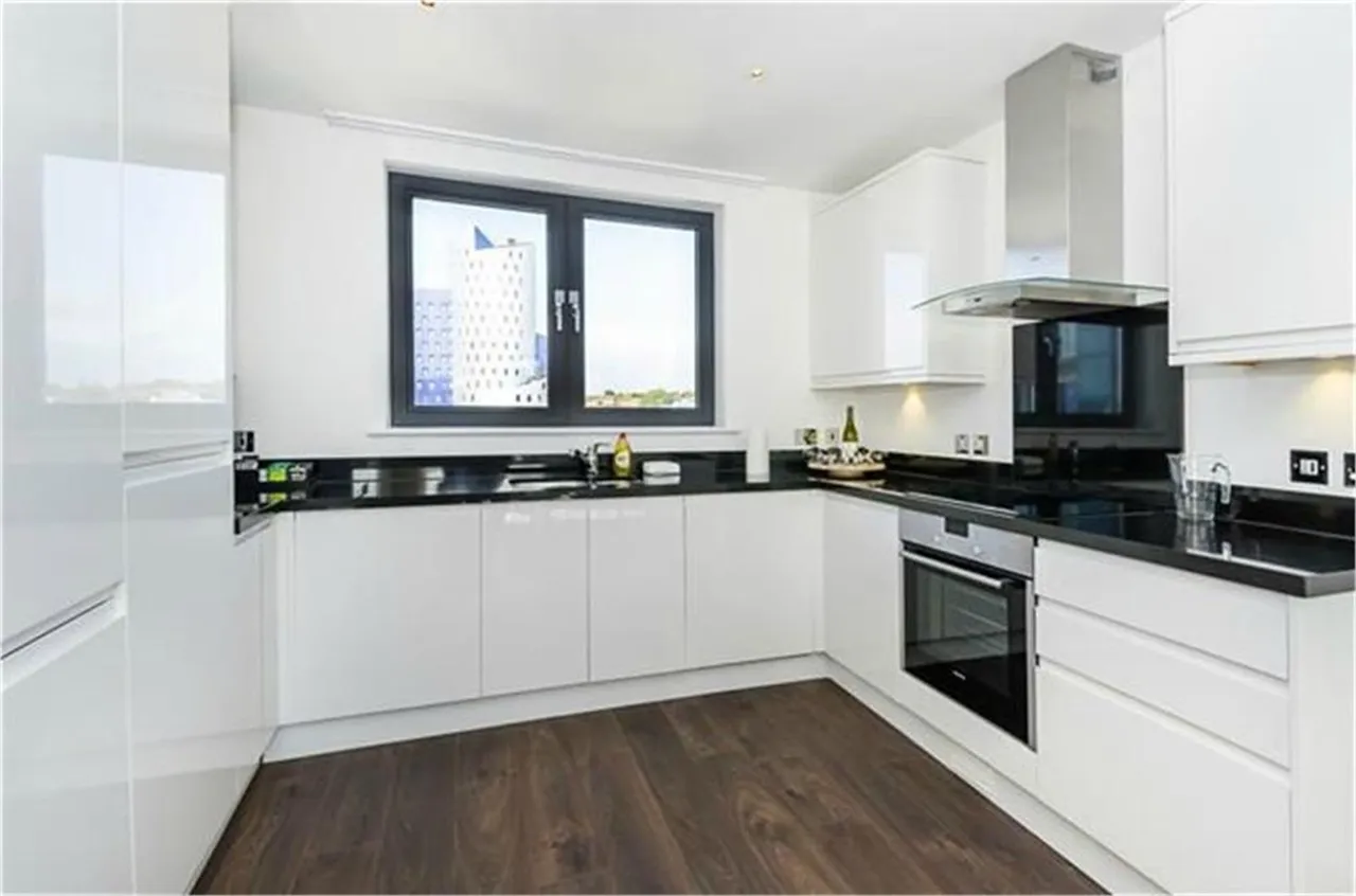 1 bed flat to rent, Fulton Road, Wembley Park, HA9