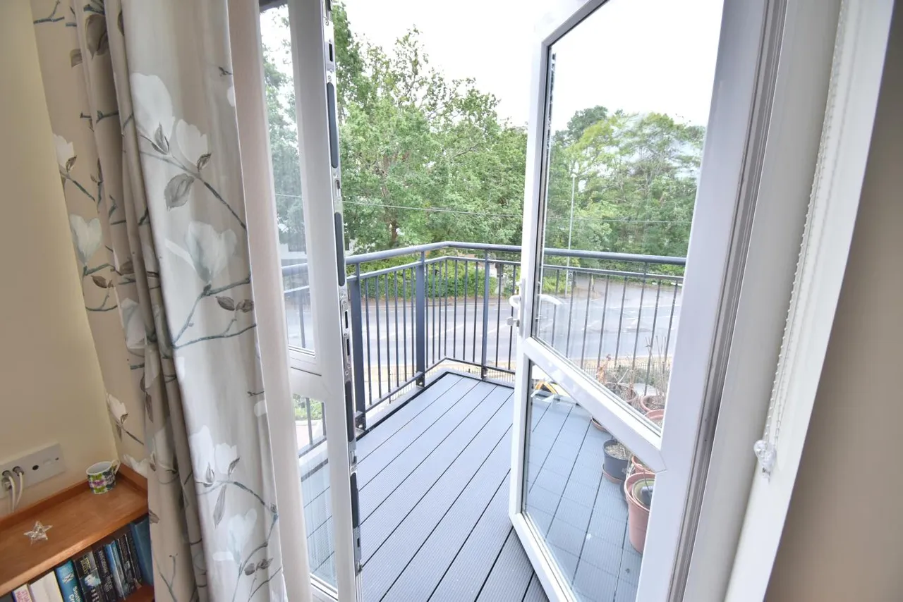 Cherrett Court, BH22, photo 3