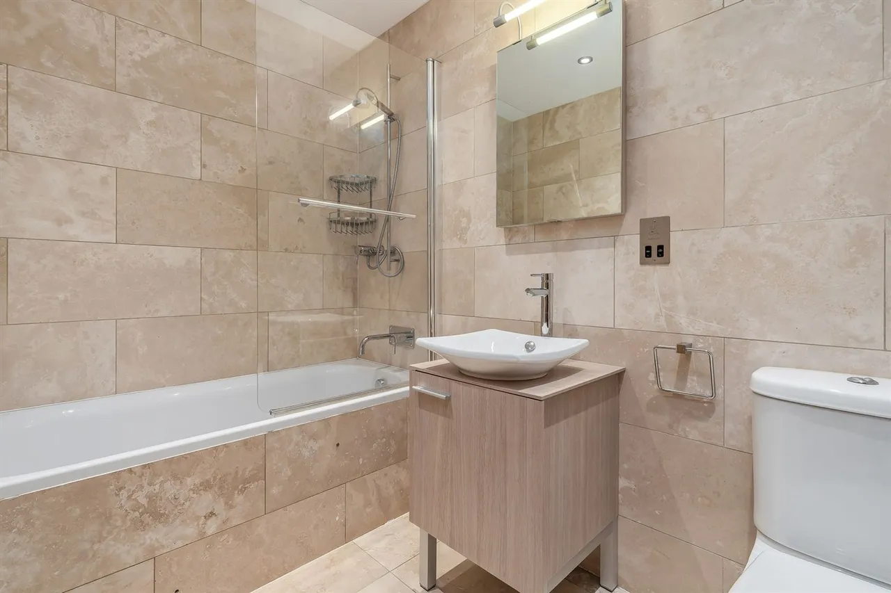 Edge View Crescent, Alderley Edge, photo 20