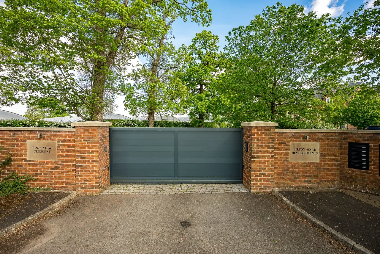 Edge View Crescent, Alderley Edge, photo 26