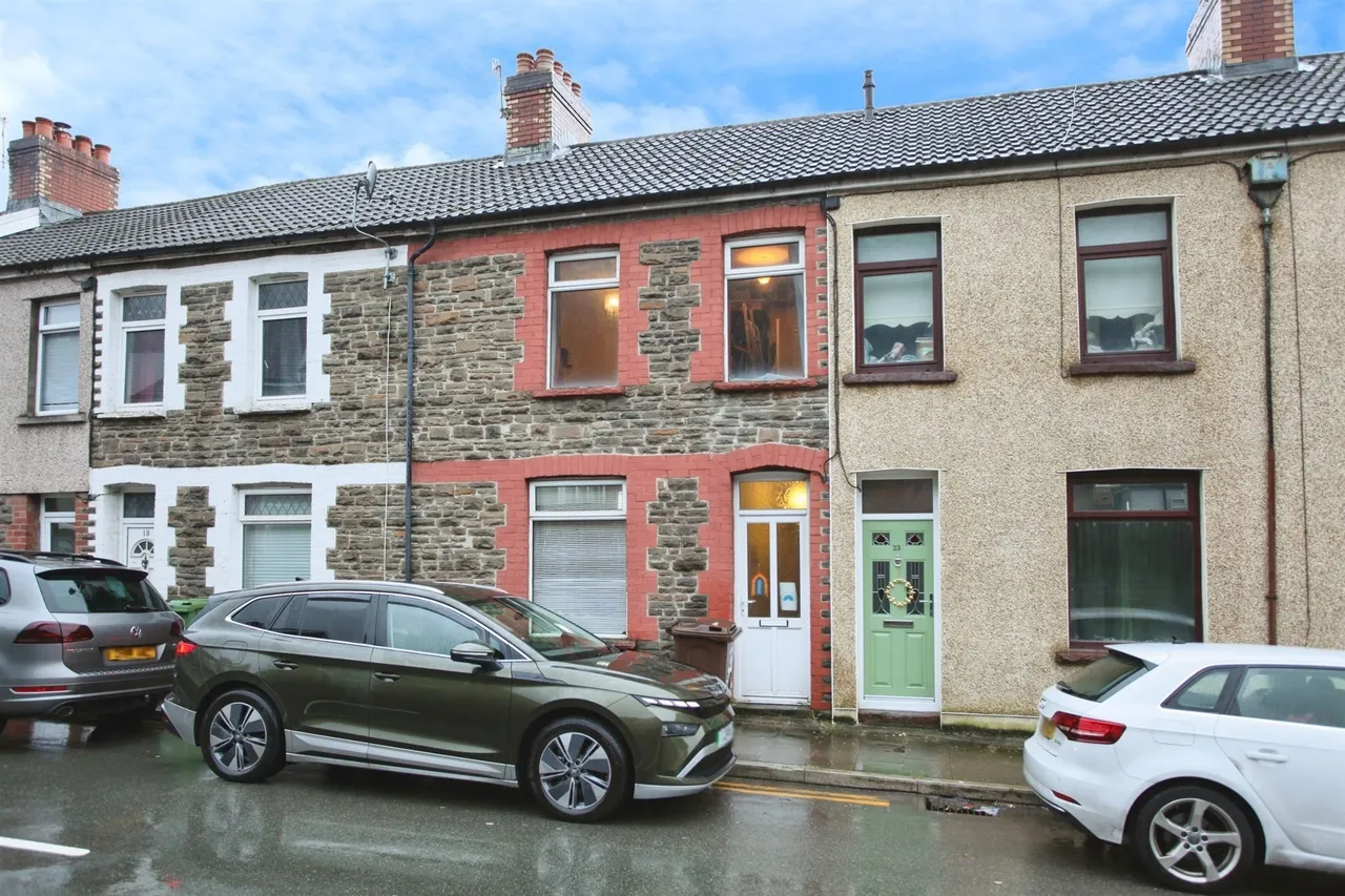 Coed Y Brain Road, Caerphilly, CF83, photo 2