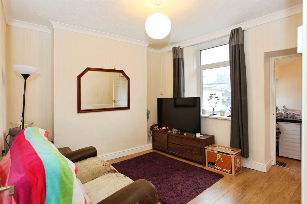 Coed Y Brain Road, Caerphilly, CF83, photo 4