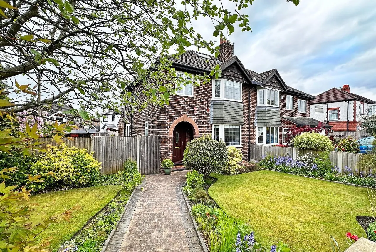 Stockport Road, Timperley WA15 7SF, photo 41
