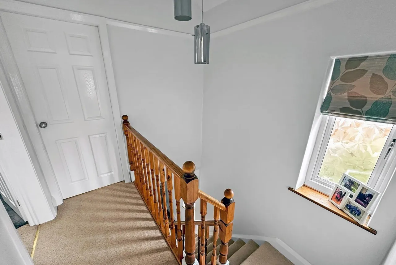 Stockport Road, Timperley WA15 7SF, photo 24