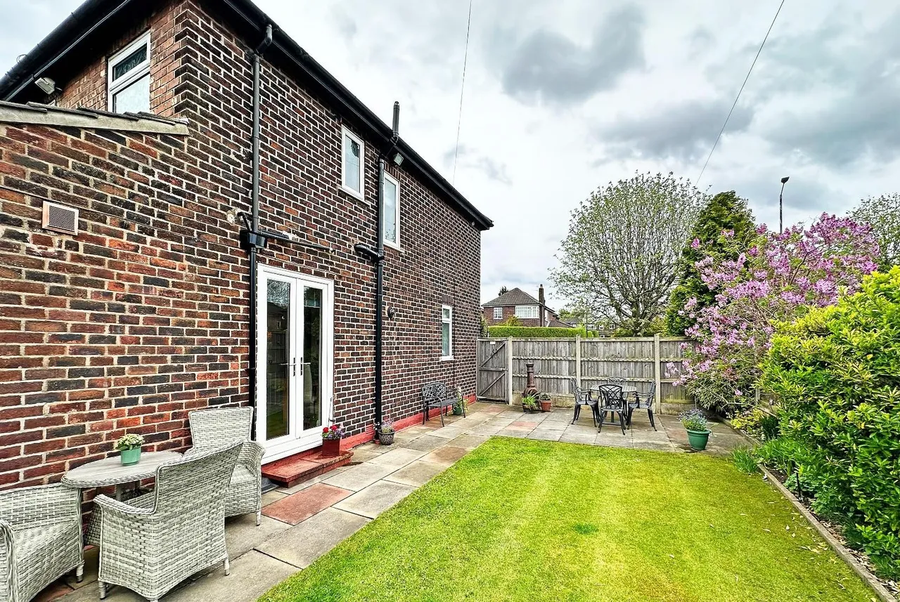 Stockport Road, Timperley WA15 7SF, photo 31