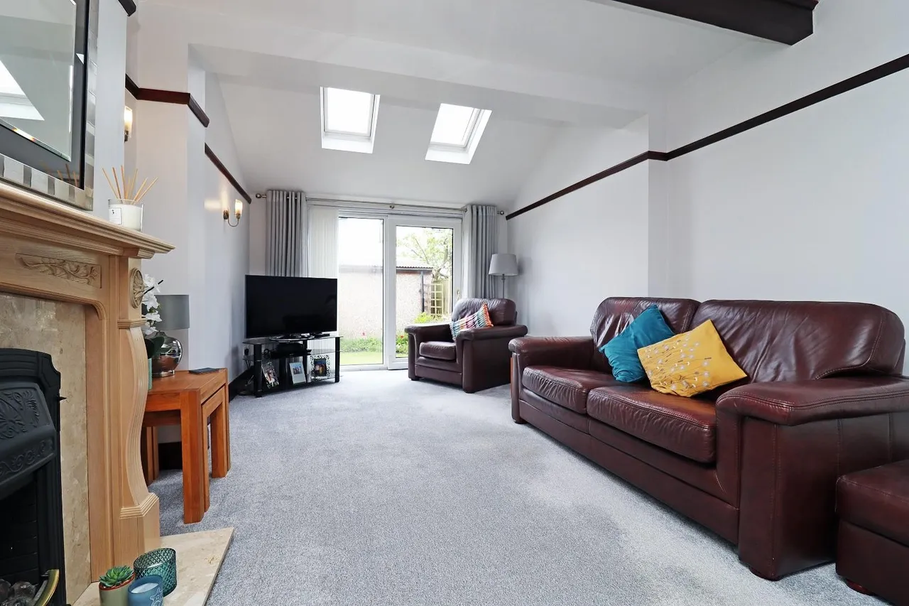 Stockport Road, Timperley WA15 7SF, photo 18