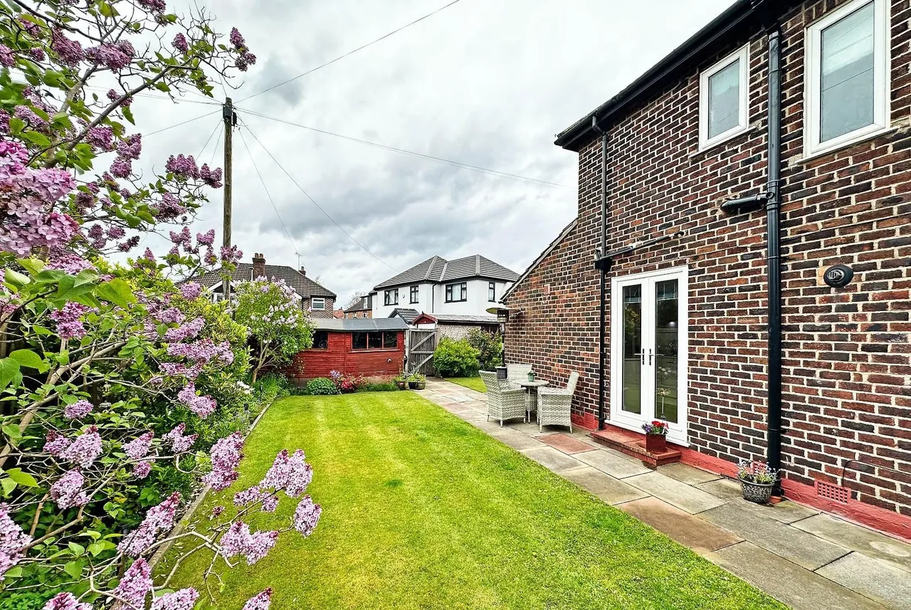 Stockport Road, Timperley WA15 7SF, photo 27