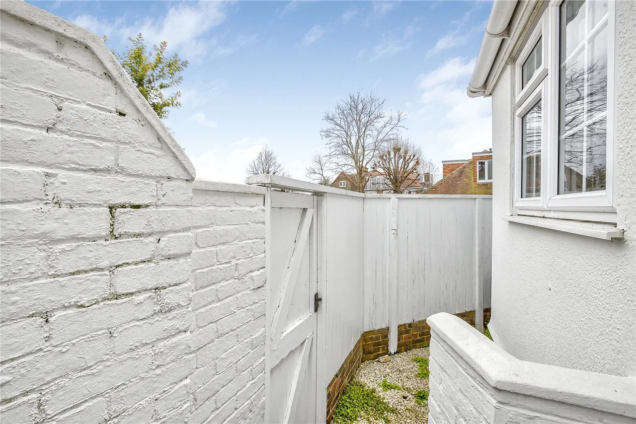 Church Road, Wimbledon Village, London, SW19, photo 30