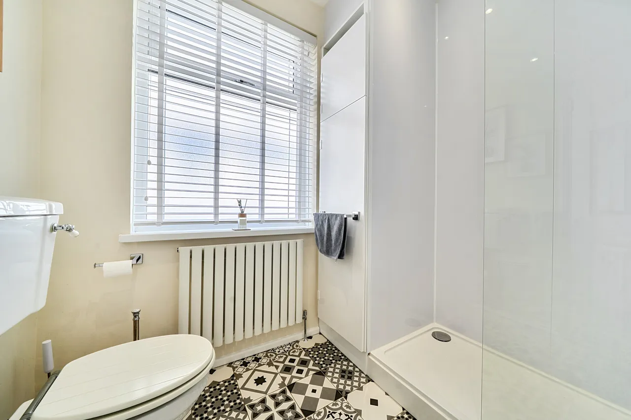 Falconwood Avenue, DA16, photo 7