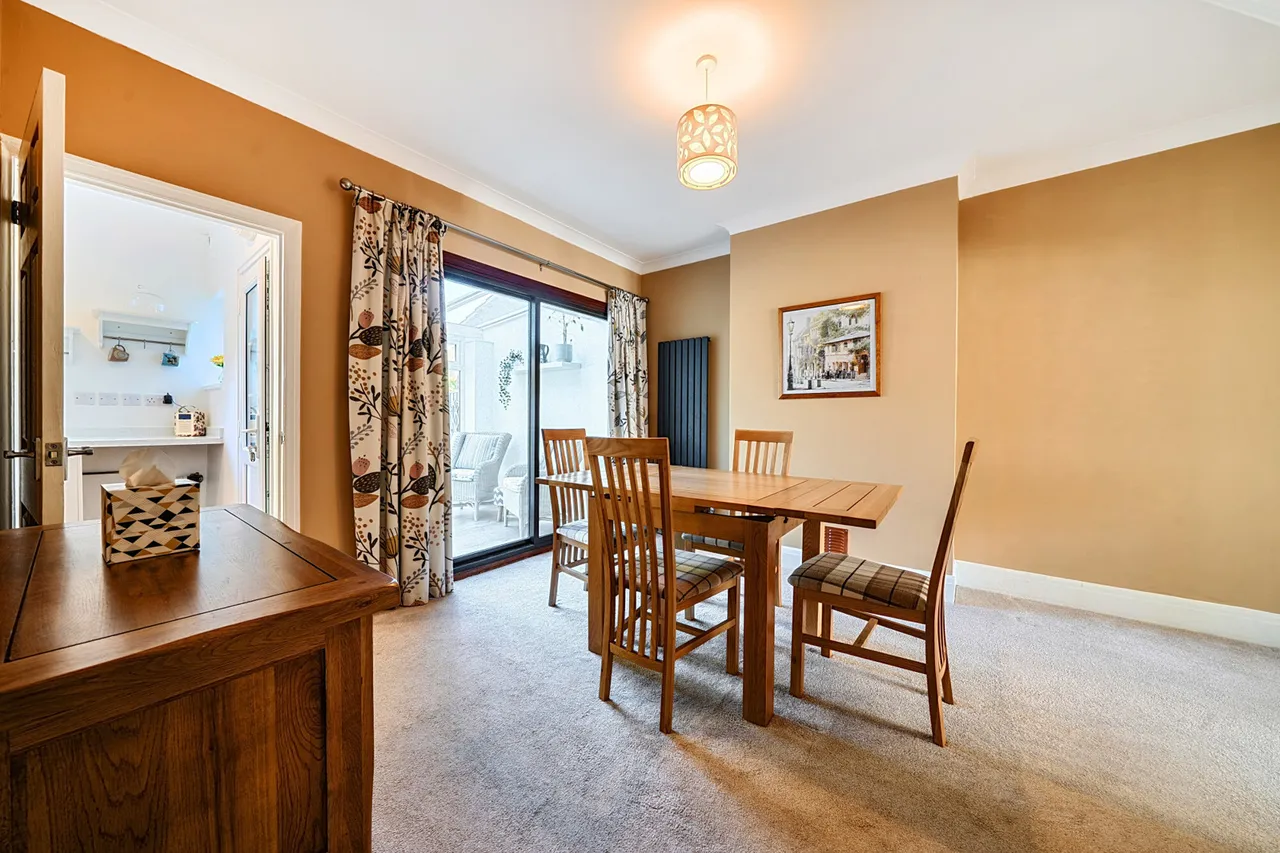 Falconwood Avenue, DA16, photo 5