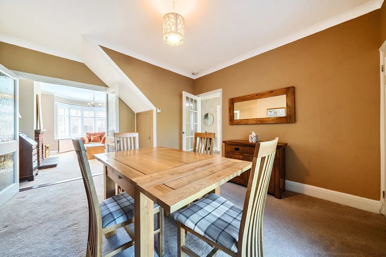 Falconwood Avenue, DA16, photo 13